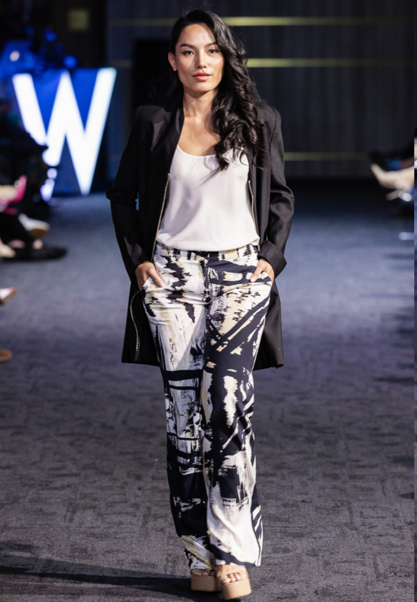 Ischia Silk Pants – Monochrome Brushstroke