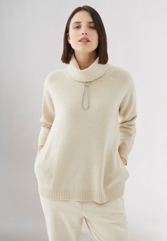 Oversized High Neck Sweater in Wool & Cashmere with Metal Necklace— Beige