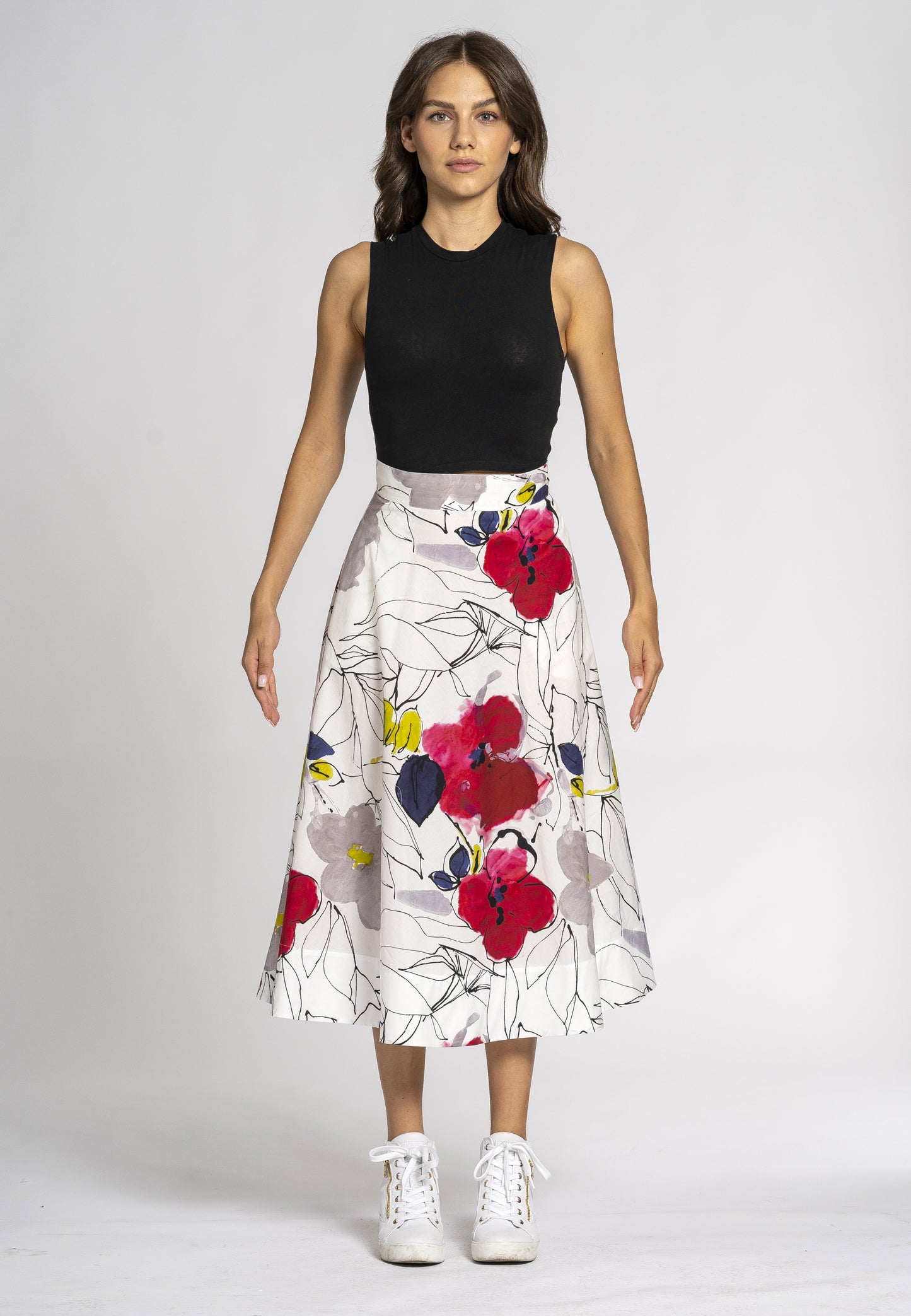floral print maxi skirt, white background skirt, printed cotton skirt, full skirt with pockets, feminine and elegant skirt, comfortable and breathable skirt