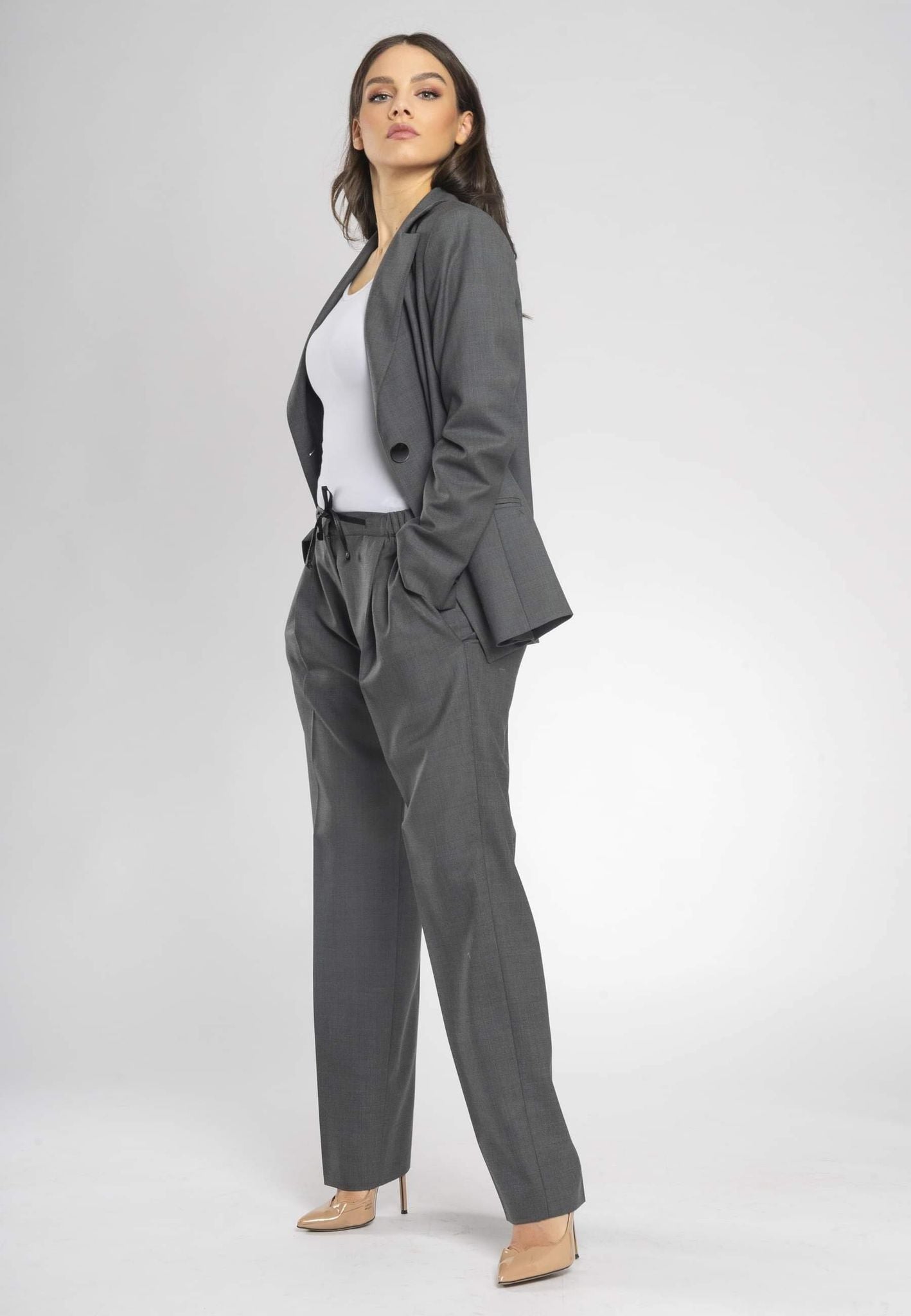 Italian wool trousers, drawstring waist trousers, high-quality wool pants, timeless design trousers, Italian style clothing