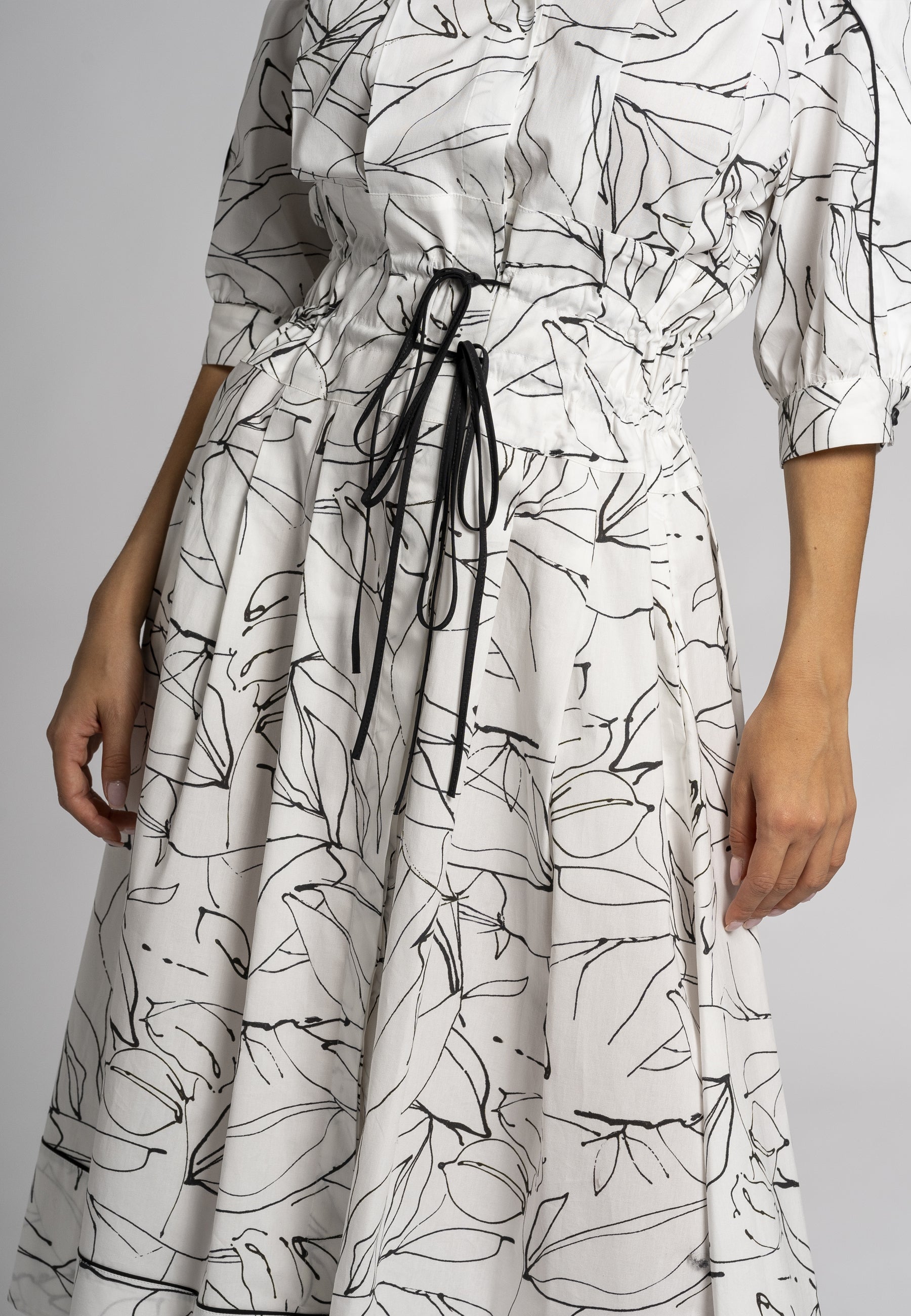 exclusive Italian cotton dress, black and white print midi dress, timeless and sophisticated dress, customisable fit midi dress, elegant and detailed midi dress