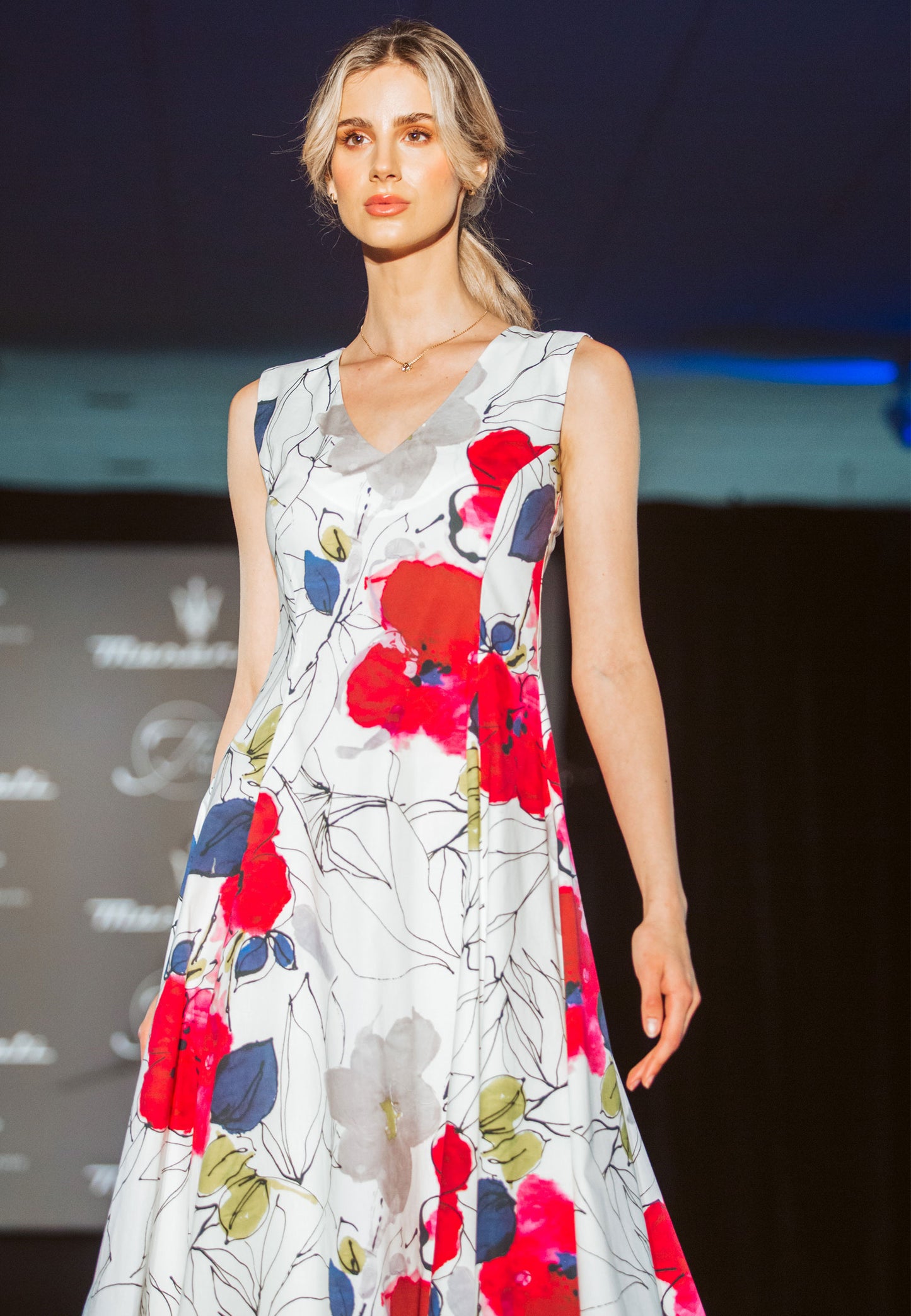 sleeveless maxi dress, floral print dress, cotton maxi dress, elegant summer dress, V-neck maxi dress