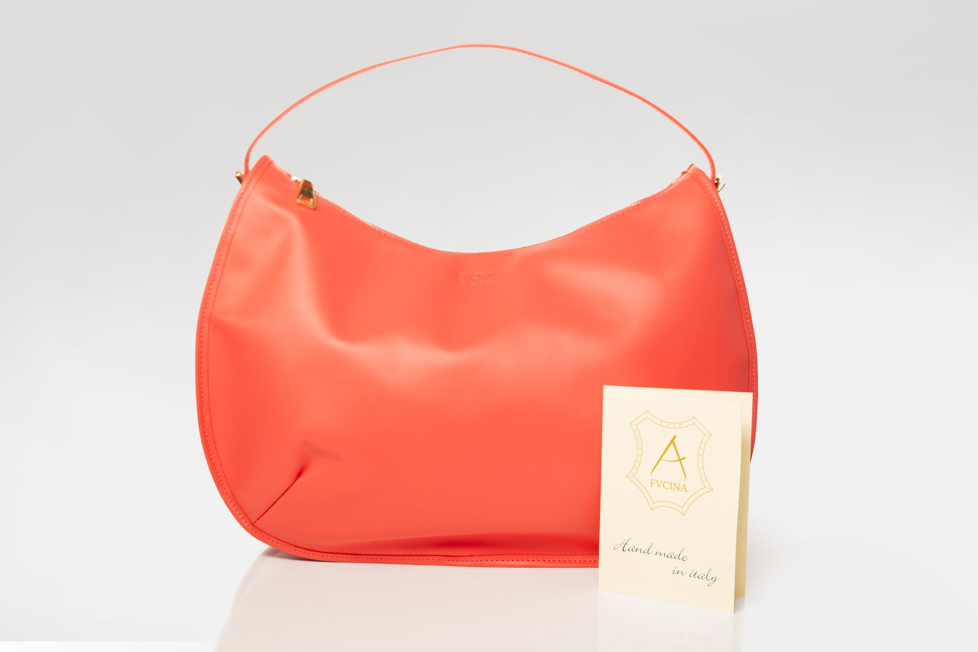  handmade leather handbags, italian leather handbags, premium leather handbags, stylish leather handbags, adjustable leather handbags