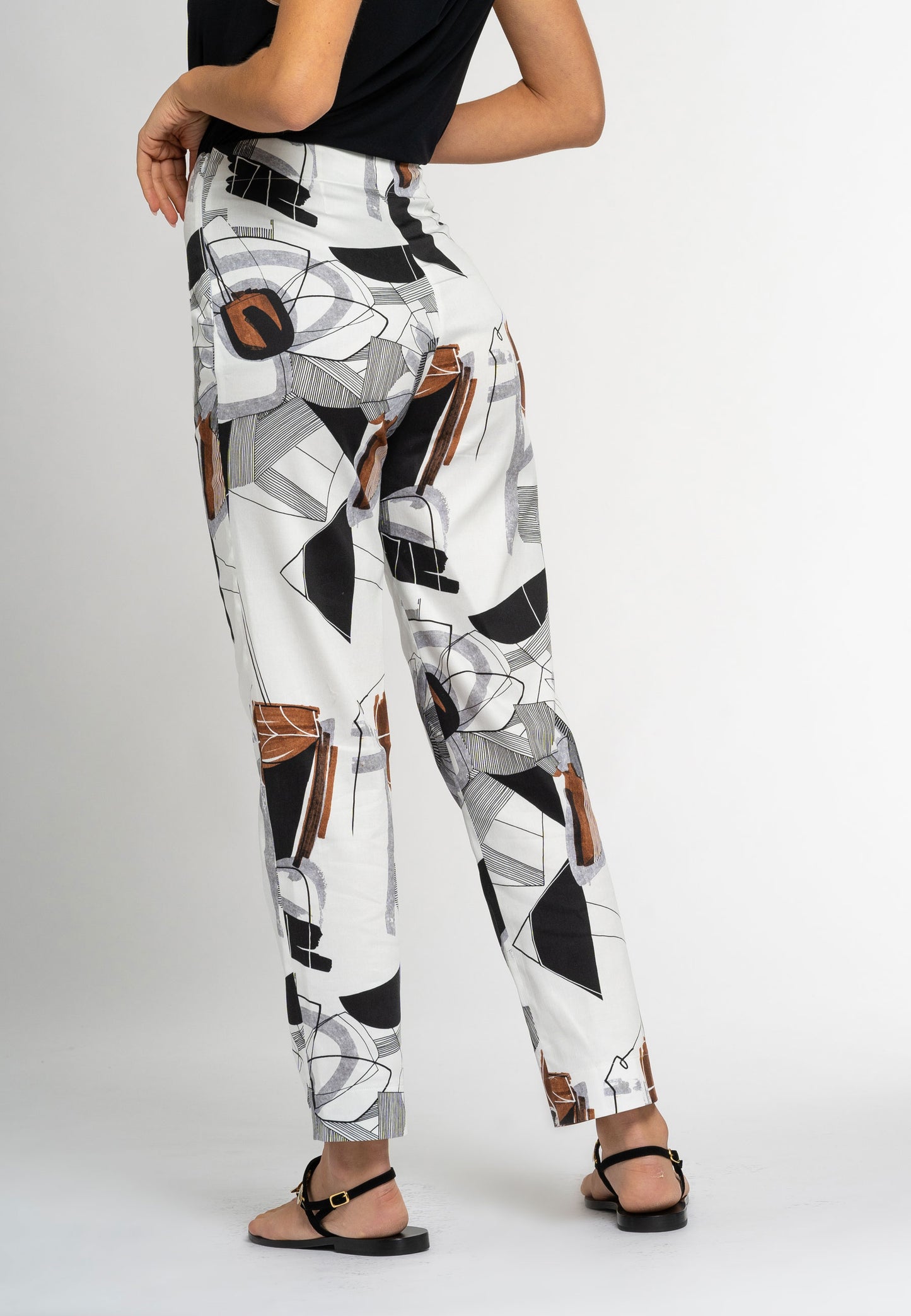 abstract women pants; trousers for women women's trousers, pants, female pants, designer pants, women's trousers onlinetrousers, women's trousers, trousers for women, green trousers, organic cotton trousers, sustainable fashion